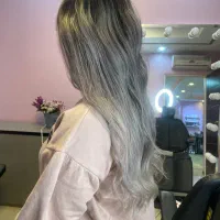 اموزش حرفه ای رنگ و لایت زیر نظر مربی مجرب