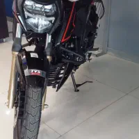 آپاچی ۲۰۰ ار تی ار ۲۰۰ تی وی اس