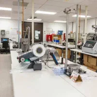 نیروی فروی کار