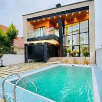 نمامدرن ۳۰۰ متری ۲۵۰ بنا استخردار چهار خواب