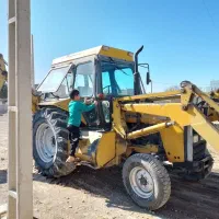 بیل بکهو مدل۸۴|خودرو سنگین|اراک, |دیوار