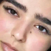 خدمات کاشت و اکستنشن تار به تار مژه و‌لیفت ابرو