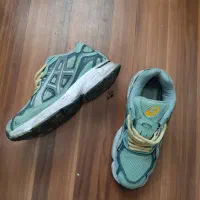 کتونی مردونه|کیف، کفش، کمربند|پرند, فاز ۵|دیوار