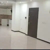 ۱۱۰ متری - نوساز - خوش نقشه