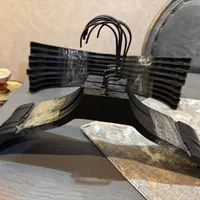اویز لباس پیچی|بندرخت و رخت‌آویز|تهران, نازی‌آباد|دیوار