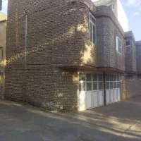 آپارتمان طبقه اول متراژ ۱۴۵متر