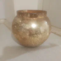 گلدان طلایی