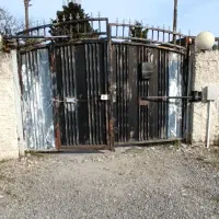 نصب و تعمیر جک دروازه نصب کرکره برقی|خدمات پیشه و مهارت|نور, |دیوار