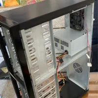 کامپیوتر و فن خنک کننده و بورد دابیلکتور