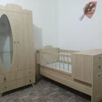 کمد و تخت خواب نوزاد