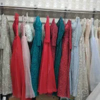 تعدادی لباس عروس بفروش میرسد