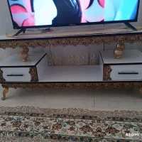 زیر تلویزیون