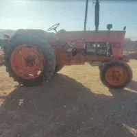 تراکتور رومانی مدل ۶۷ موتور سفید