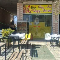 نیرو خانوم برای فست فودی در کرونی