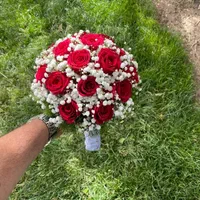 انواع دسته گل با مدلهای متفاوت|گل و گیاه طبیعی|نجف‌آباد, امیرآباد|دیوار