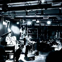 سورپرایز دو ساعته نرخ توافق نوازنده ویولن خانم آقا