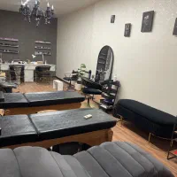 همکاری با تمام لاین های زیبایی بصورت اجاره و درصدی