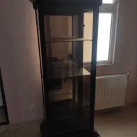 بوفه در حد نو است...