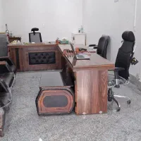 منشی برای دفتر