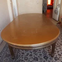میزناهار خوری