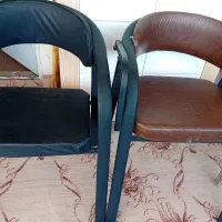 صندلی چرمی در حد نو