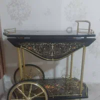 میز پذیرایی چرخ دار