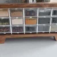 مقداری لوازم دکوری