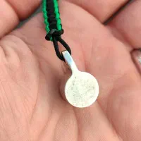 گردنی نقره حرز|بدلیجات|تهران, نیروی هوایی (پیروزی)|دیوار