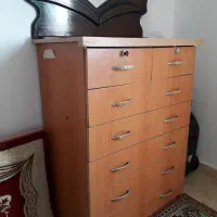 میزارایش با ایینه|تخت و سرویس خواب|رشت, فخب|دیوار