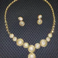 سرویس طلا تمیز در حد نو
