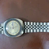 ساعت سیکو جوانان ۲۱ سنگ|ساعت|اهواز, فرهنگ شهر|دیوار