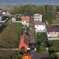 زمین ساحلی دیواربلند مشرف به دریا قابل ساخت|فروش زمین و ملک کلنگی|رشت, شهرک شهید رجایی|دیوار