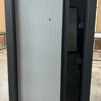 کارمند فروش