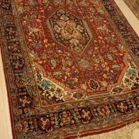 فروش دو عدد فرش دست بافت به مساحت مجموعا ۱۲ متر