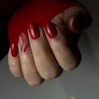 خدمات تخصصی کاشت ناخن