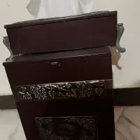 سطل دستمال و اتاق خواب