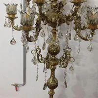 مبل سلطنتی لوستر کنار سالنی