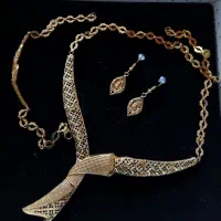 یک نیم ست بدل