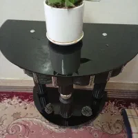 میزبرای آینه،گلدان،تلفن،کنارتخت،اشیائ کوچک