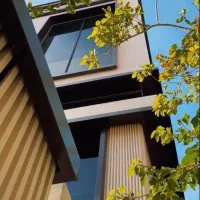 آپارتمان ۲۲۰ متری ۳خوابه طبقه۳ نظر غربی