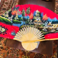 بادبزن دکوری تایلندی نقاشی کار دست|صنایع دستی و سایر لوازم تزئینی|تهران, امیرآباد|دیوار
