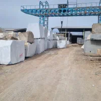 تولید سنگ مرمریت مشکی و سنگ چینی نی ریز