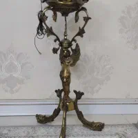 تلفن برنز ایستاده