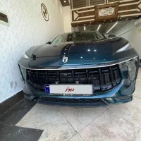 لاماری ۴۰۲ بدون رنگ
