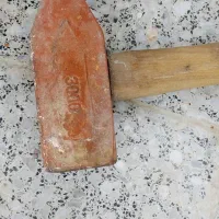 فرغون و پتک و قفل در حیاط فروشی|ابزارآلات|اردکان, |دیوار