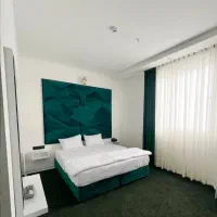 تور مشهد از ۳۲۰۰ هوایی و ریلی تمام اقساط