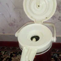 فلاسک ۲ لیتری قدیمی|قوری، کتری، قهوه‌ساز دستی|فولادشهر, C4|دیوار