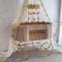 گهواره ترک چرخ دار