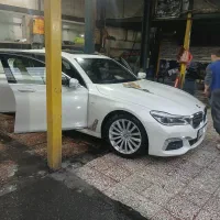 بی ام و ۷۳۰ فروشی