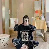 گالری آمیتیست|لباس|زابل, |دیوار